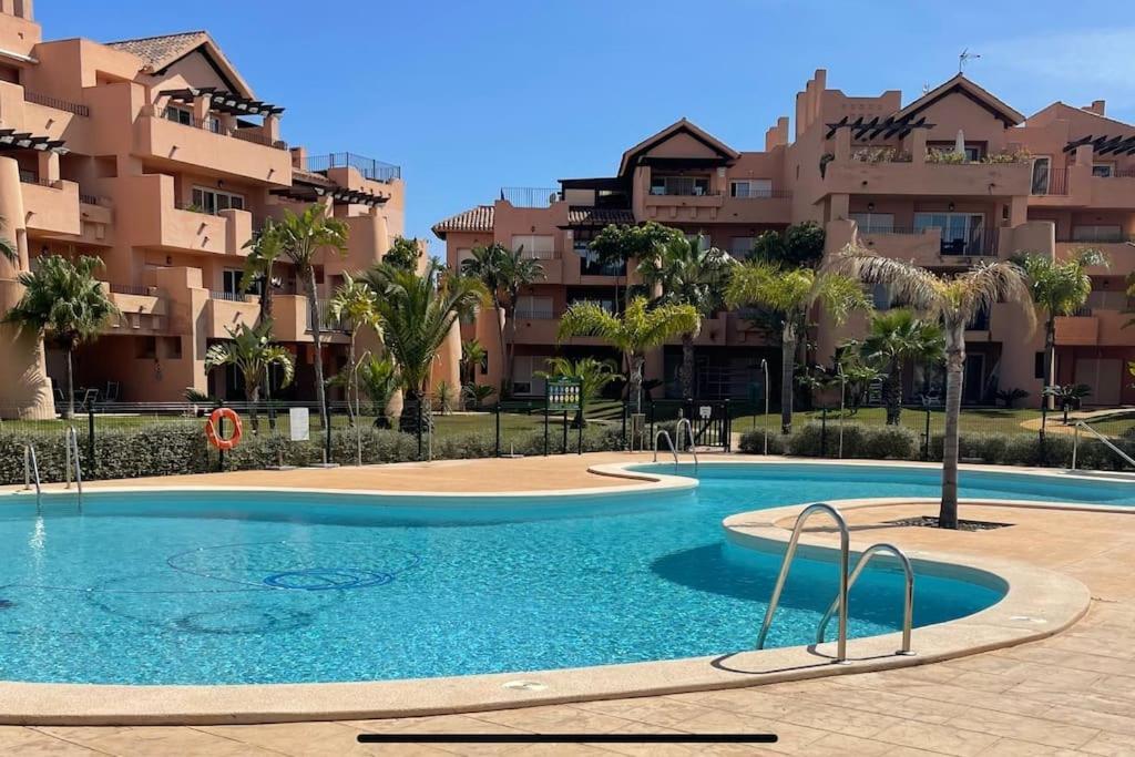 Mar Menor Golf Resort, Luxury Sleeps 6, Lake Views Murcia Buitenkant foto