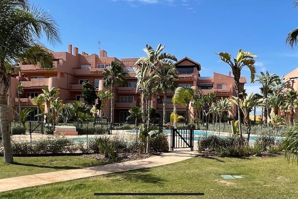 Mar Menor Golf Resort, Luxury Sleeps 6, Lake Views Murcia Buitenkant foto